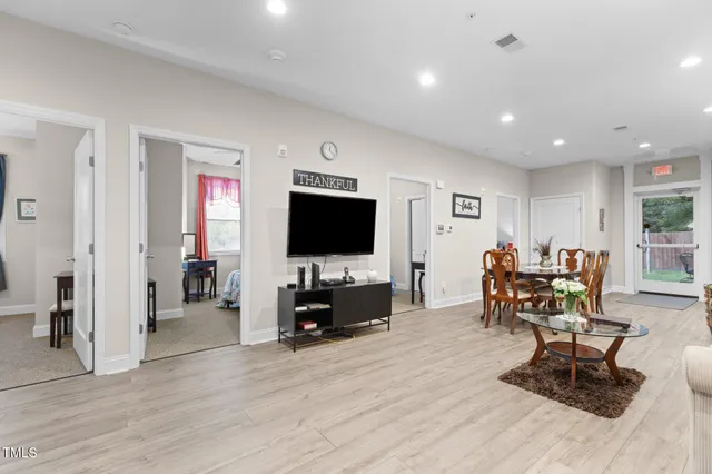 $249,000 | 212 Orange Street, Oxford, NC 27565