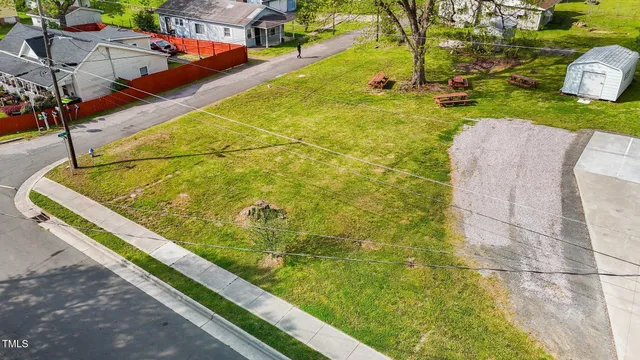 $249,000 | 212 Orange Street, Oxford, NC 27565