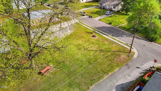 $249,000 | 212 Orange Street, Oxford, NC 27565