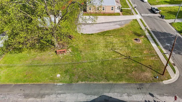 $249,000 | 212 Orange Street, Oxford, NC 27565