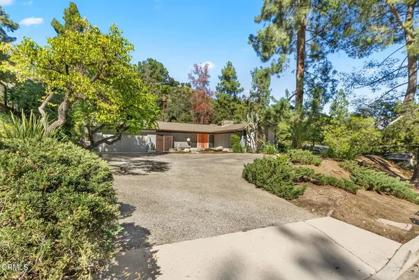 $2,450,000 | 1625 Pegfair Estates Drive, Pasadena, CA 91103