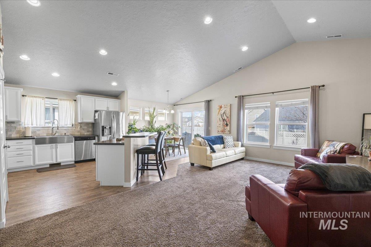 1138 East Shady Ridge Drive Kuna, ID 83634 - Photo 7 of 31