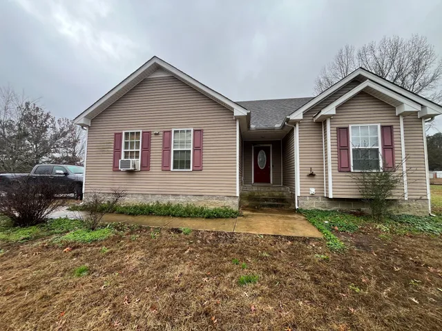 $197,000 | 2305 Lone Oak Road, Paris, TN 38242