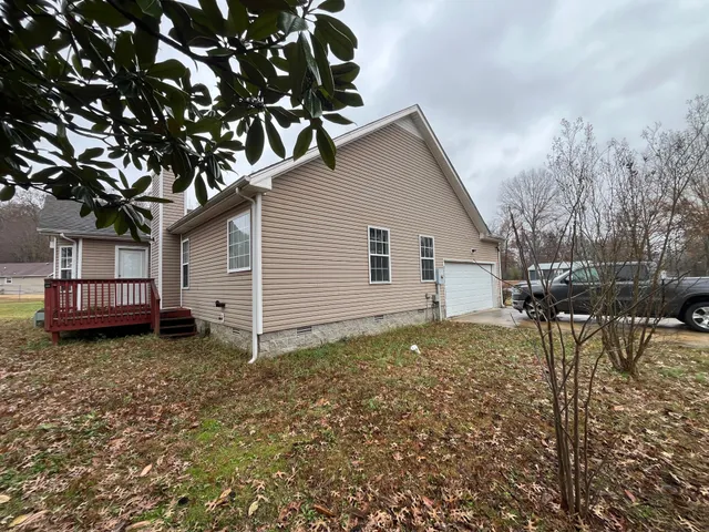 $197,000 | 2305 Lone Oak Road, Paris, TN 38242