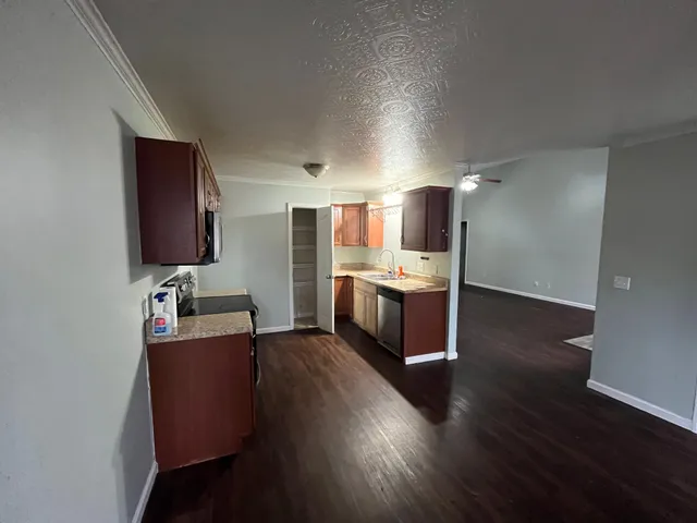 $197,000 | 2305 Lone Oak Road, Paris, TN 38242