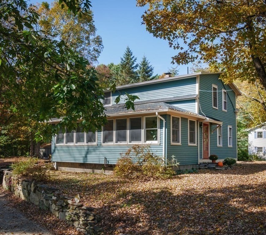 136 Chesterfield Road Northampton, MA 01053 - Photo 1 of 27