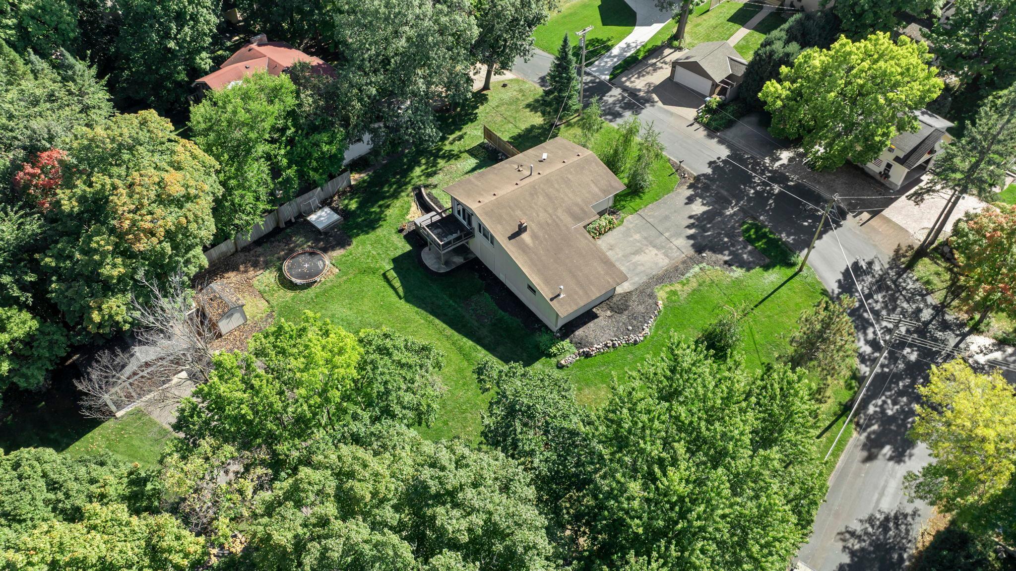 2800-xx Casco Point Road Wayzata, MN 55391 - Photo 23 of 25