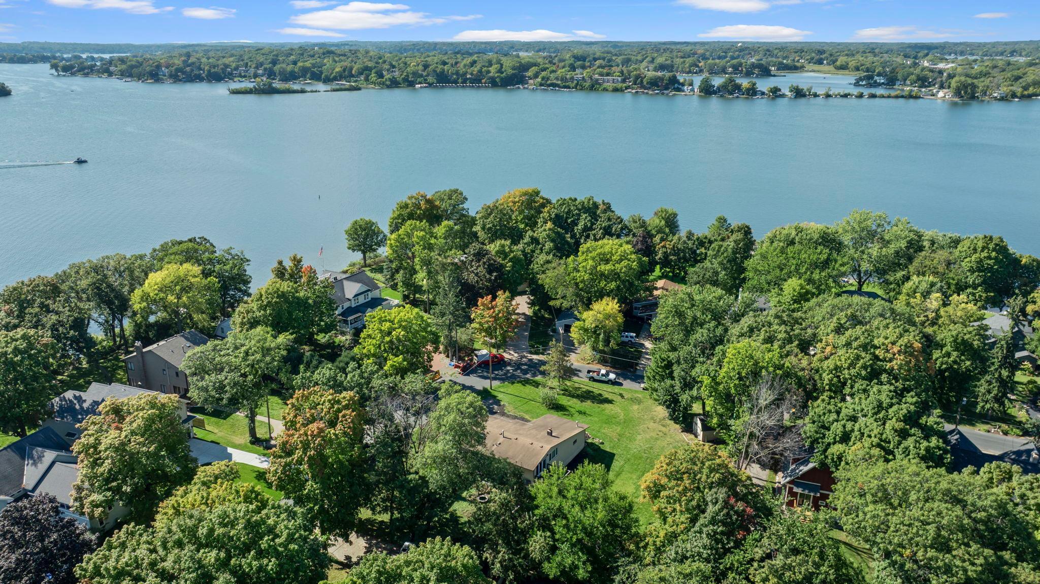 2800-xx Casco Point Road Wayzata, MN 55391 - Photo 6 of 25