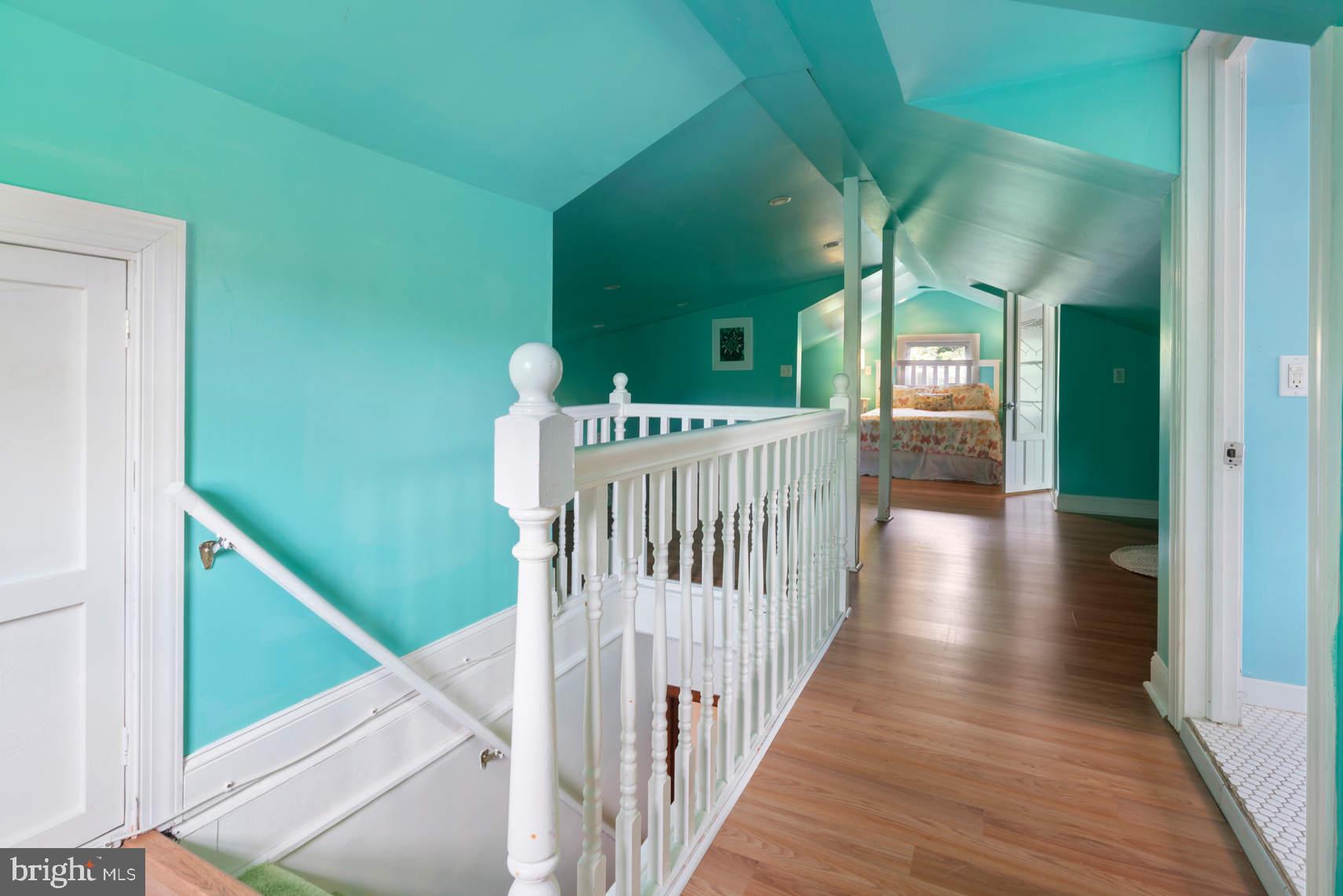 8013 Jenkintown Road Cheltenham, PA 19012 - Photo 16 of 32