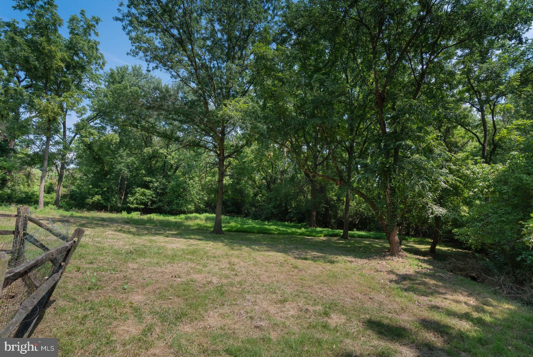 8013 Jenkintown Road Cheltenham, PA 19012 - Photo 26 of 32