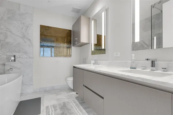 $19,000 | Brickell, Miami, FL 33131