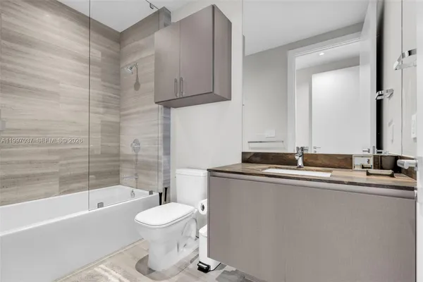 $19,000 | Brickell, Miami, FL 33131