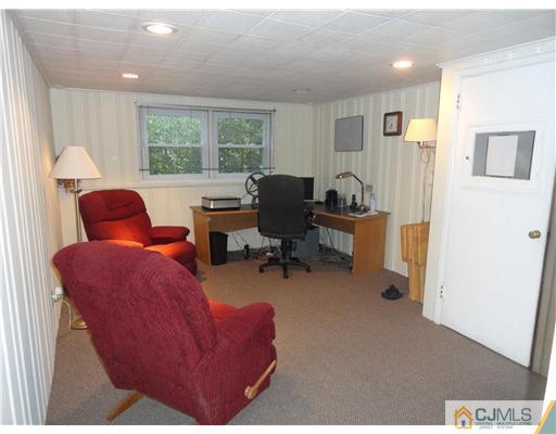 2 Voorhees Road New Brunswick, NJ 08901 - Photo 6 of 17 Gallery Image 6