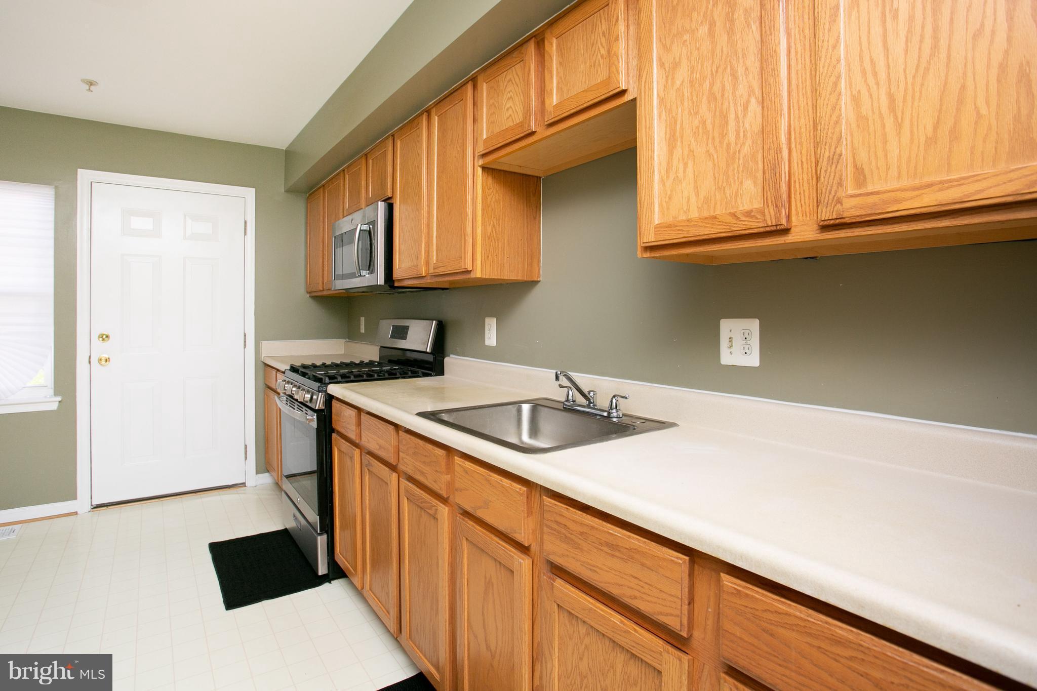 1404 Riggs Avenue Baltimore, MD 21217 - Photo 14 of 28 Kitchen
