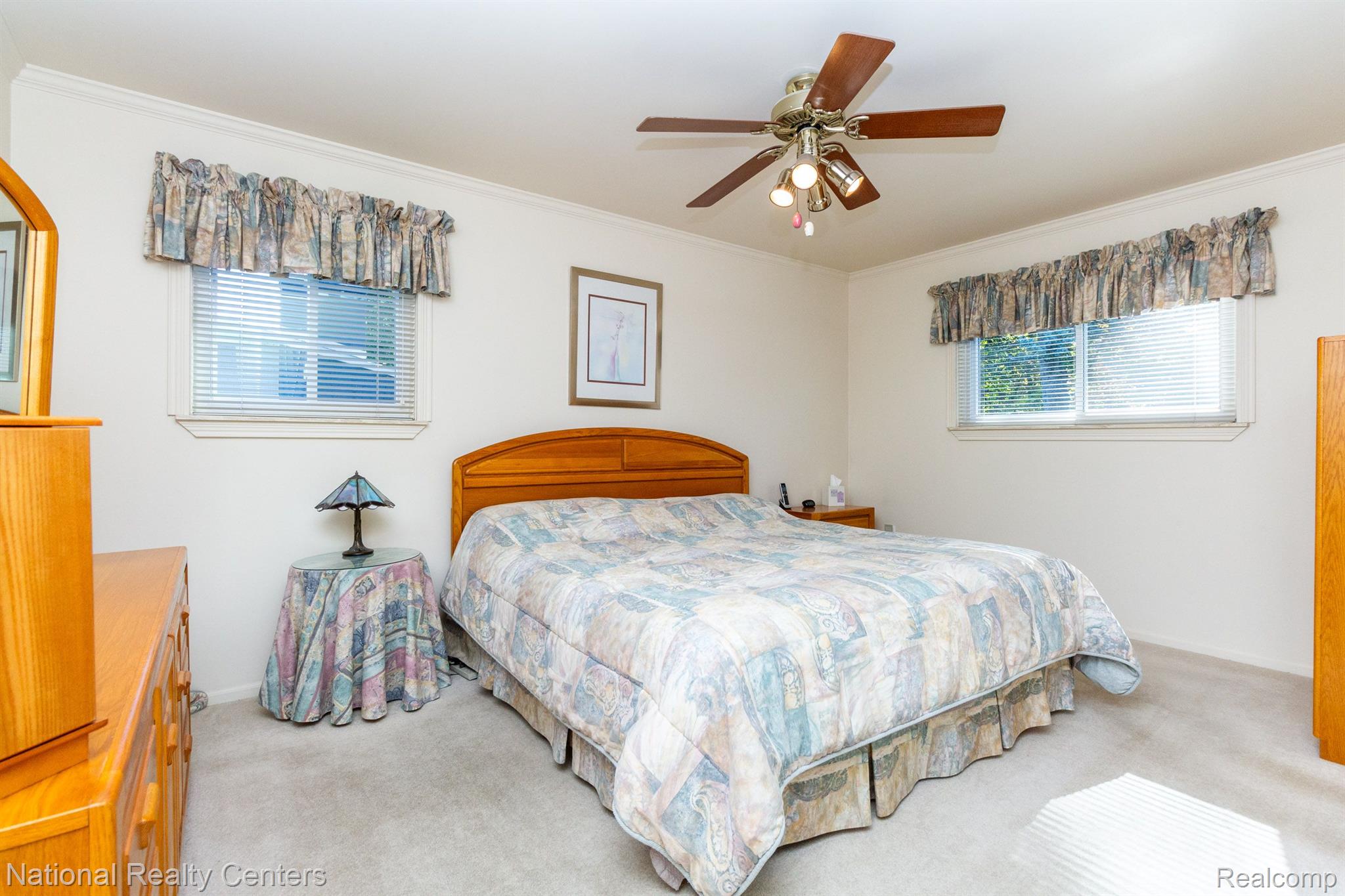 36509 Saxony Road Farmington, MI 48335 - Photo 23 of 49 Gallery Image 23