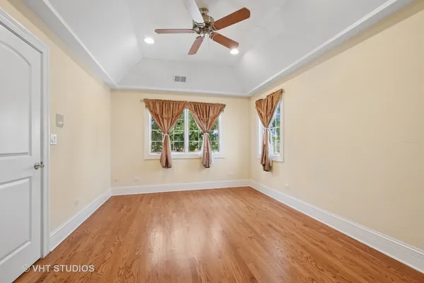 $1,399,000 | 4858 West Chase Avenue, Lincolnwood, IL 60712