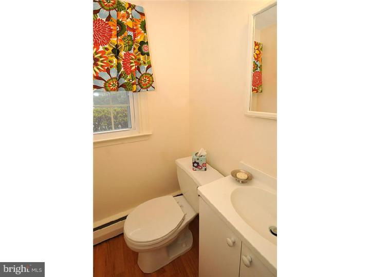 901 Davis Road Ambler, PA 19002 - Photo 11 of 22 Half Bath