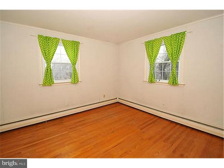 901 Davis Road Ambler, PA 19002 - Photo 17 of 22 Bedroom 3