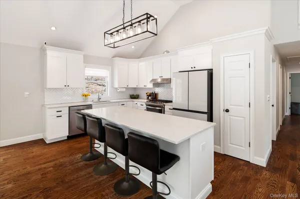 $775,000 | 10 Eagle Hill Road, Mahopac, NY 10541