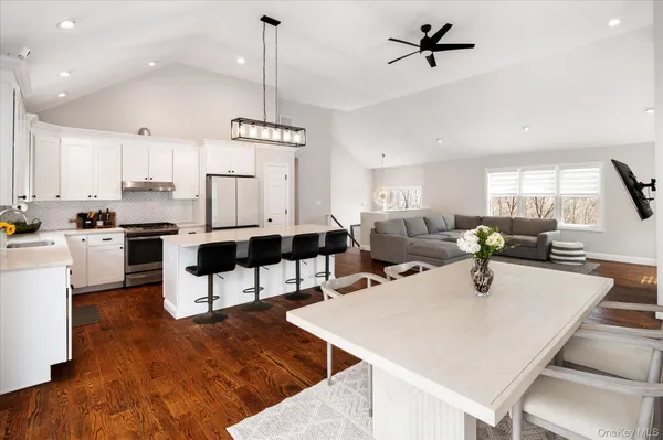 $775,000 | 10 Eagle Hill Road, Mahopac, NY 10541