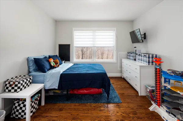 $775,000 | 10 Eagle Hill Road, Mahopac, NY 10541