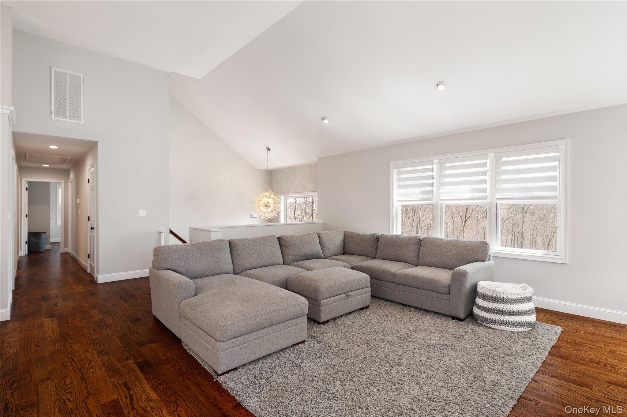 10 Eagle Hill Road Mahopac, NY 10541 - Photo 9 of 44