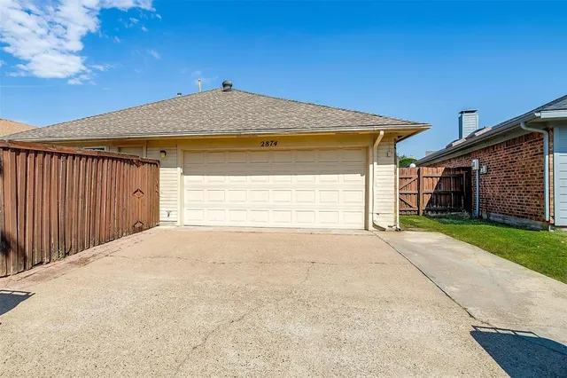 $2,395 | 2874 Stoneridge Drive, Garland, TX 75044