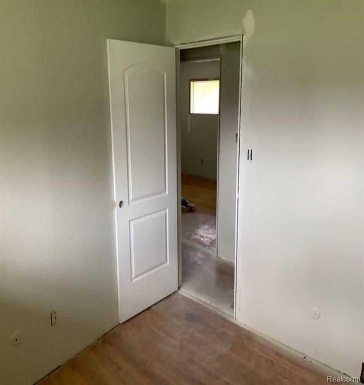 647 Ruff Drive Monroe, MI 48162 - Photo 21 of 36