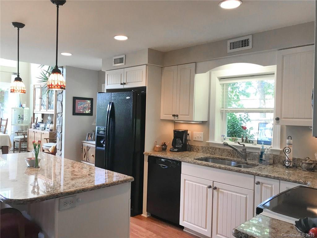 127 Surfside Road Mooresville, NC 28117 - Photo 11 of 27 Gallery Image 11