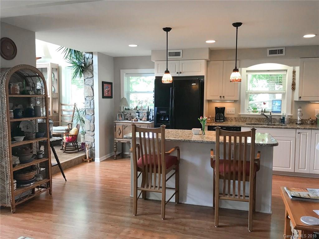 127 Surfside Road Mooresville, NC 28117 - Photo 12 of 27 Gallery Image 12