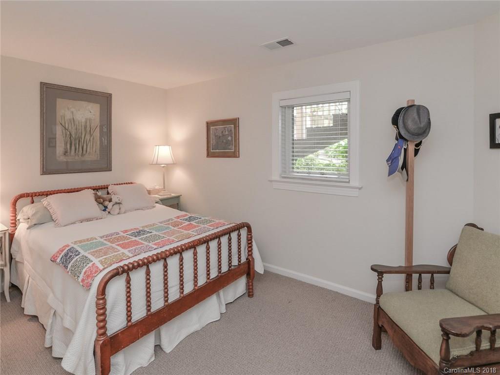 127 Surfside Road Mooresville, NC 28117 - Photo 13 of 27 Gallery Image 13