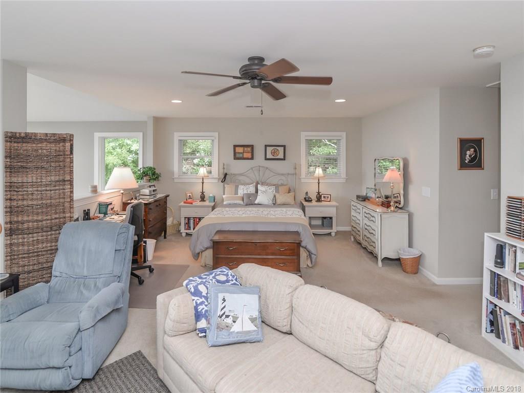 127 Surfside Road Mooresville, NC 28117 - Photo 17 of 27 Gallery Image 17