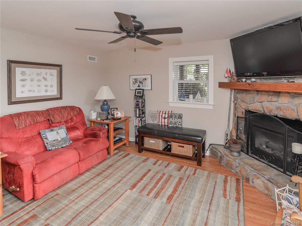127 Surfside Road Mooresville, NC 28117 - Photo 8 of 27 Gallery Image 8