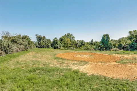 $475,000 | 550 West Oakdale Road, Grand Prairie, TX 75050