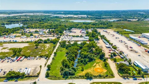 $475,000 | 550 West Oakdale Road, Grand Prairie, TX 75050