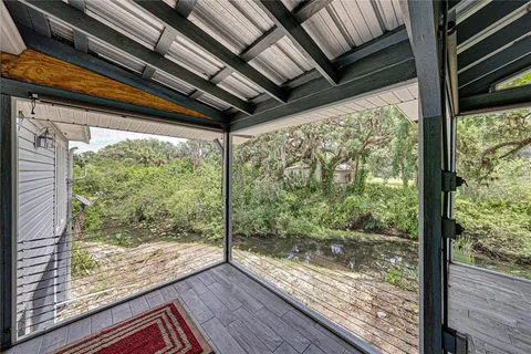 $325,000 | 975 Caloosa Estates Drive, LaBelle, FL 33935