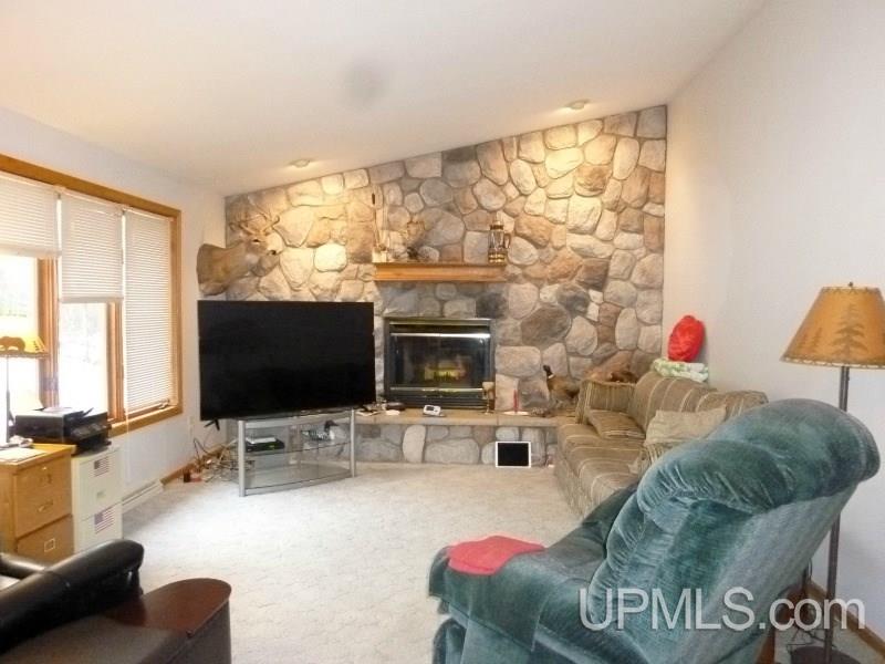 1872 North Lake Road Florence, WI 54121 - Photo 7 of 32