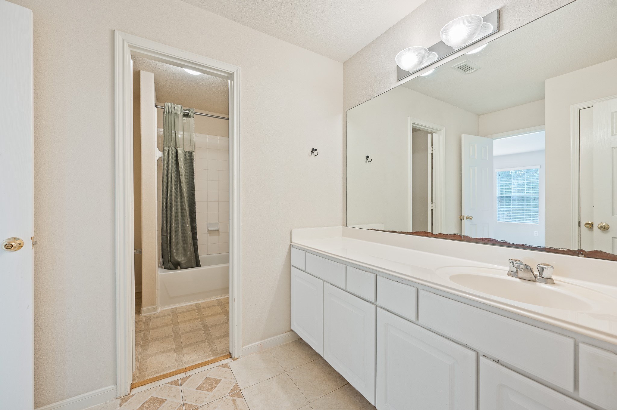 2923 Ridge Scene Way Houston, TX 77084 - Photo 26 of 37