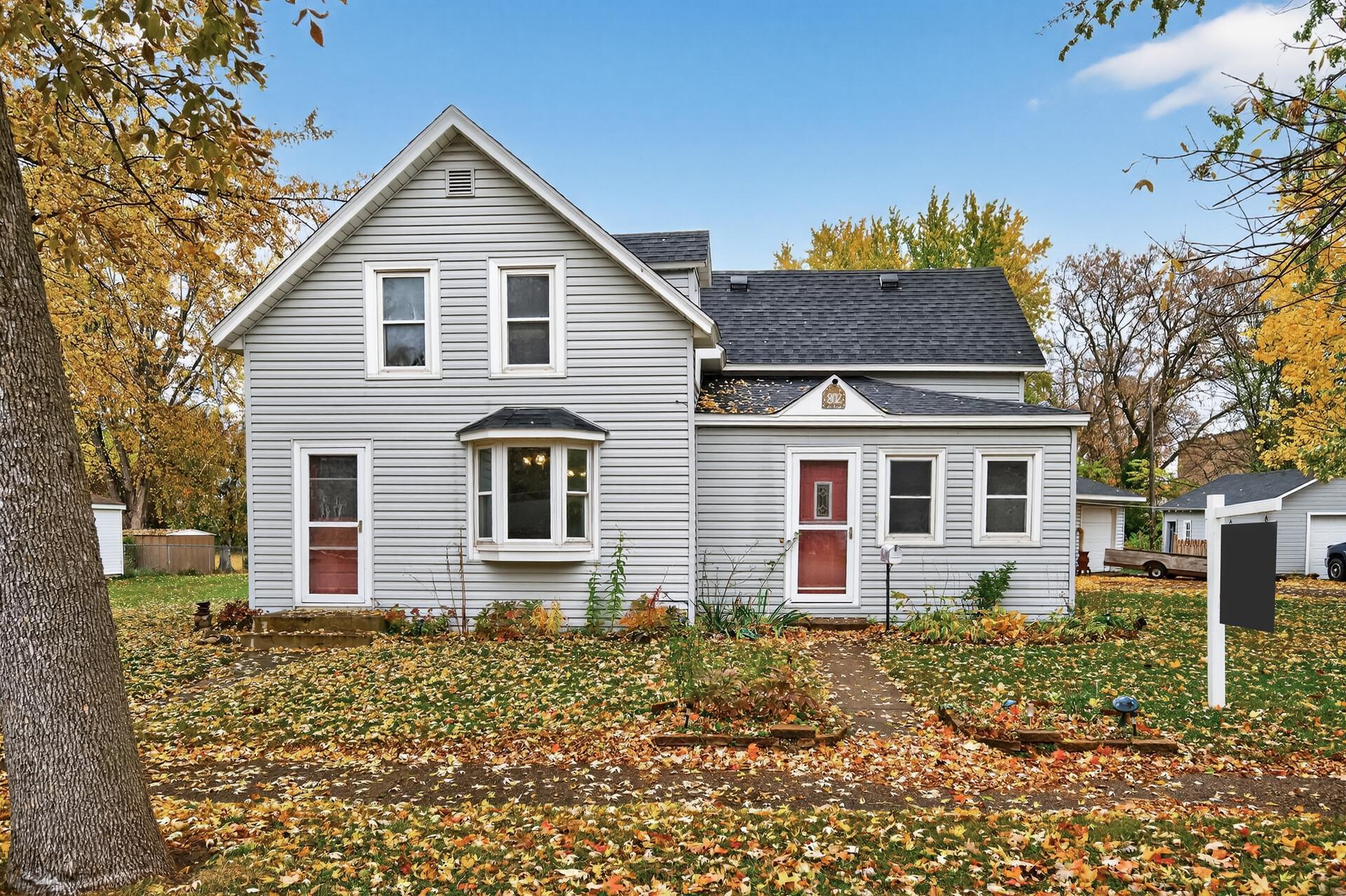 802 North 2nd Street Princeton, MN 55371 - Photo 3 of 43