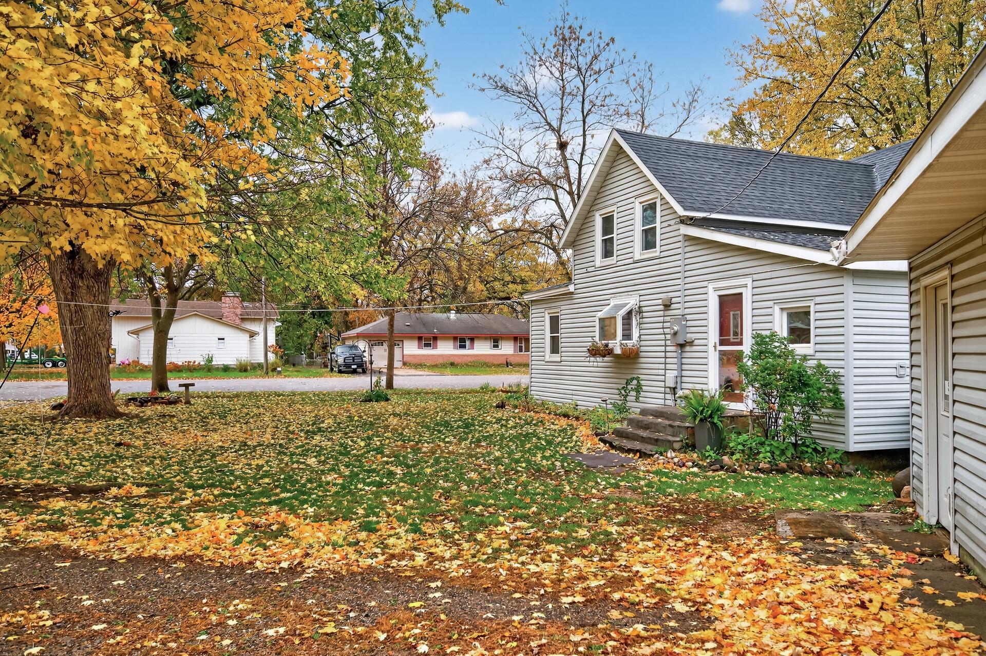 802 North 2nd Street Princeton, MN 55371 - Photo 40 of 43