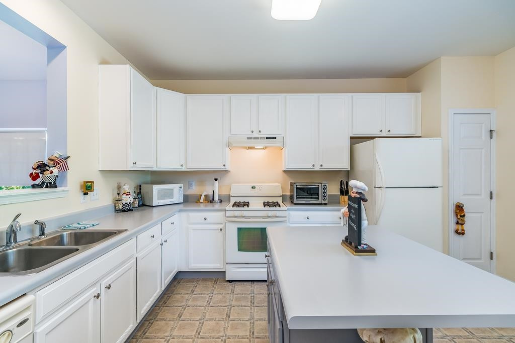 5145 Sandy Banks Road Raleigh, NC 27616 - Photo 14 of 30 Photo 14
