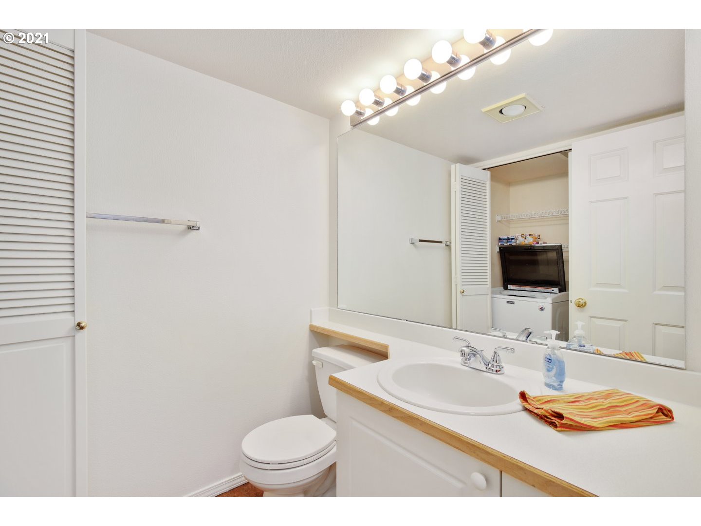 14357 Southwest Barrows Road Beaverton, OR 97007 - Photo 14 of 27 Gallery Image 14