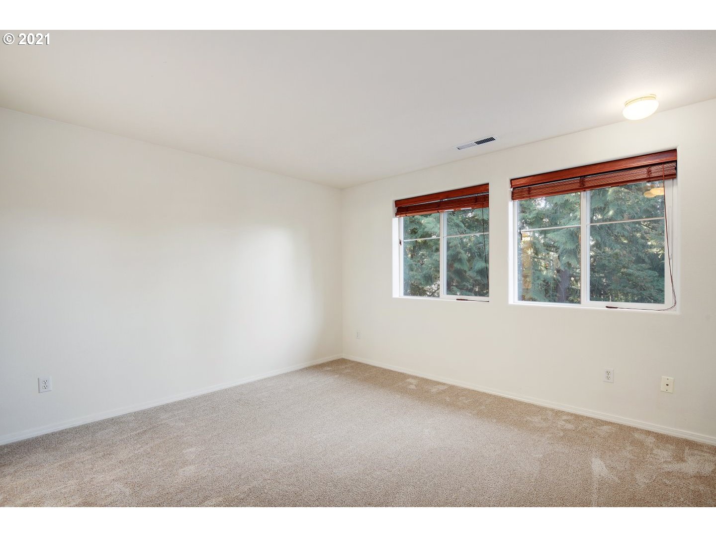 14357 Southwest Barrows Road Beaverton, OR 97007 - Photo 16 of 27 Gallery Image 16