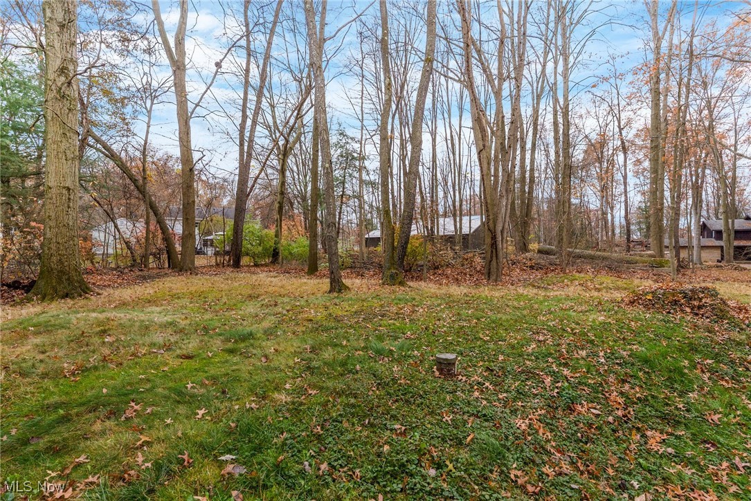 1800 Howland Wilson Road Northeast Warren, OH 44484 - Photo 17 of 43 Gallery Image 17