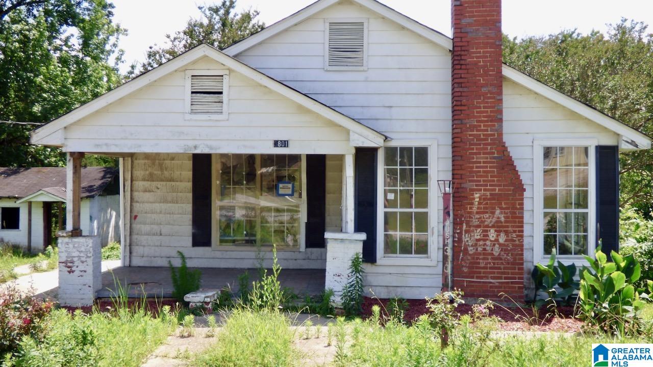 3801 7th Street North Clanton, AL 35045 - Photo 2 of 13