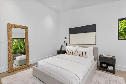 $6,995,000 | 4024 Bonita Avenue, Miami, FL 33133