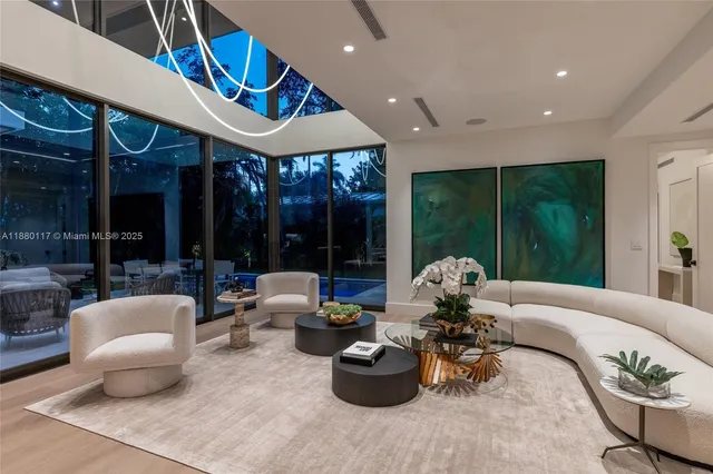 $6,750,000 | 4024 Bonita Avenue, Miami, FL 33133