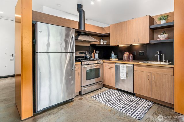 $404,000 | 1111 East Pike Street, Unit 203, Seattle, WA 98122