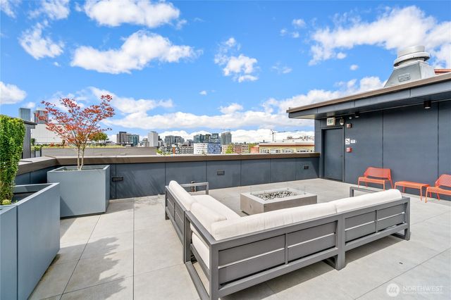 $404,000 | 1111 East Pike Street, Unit 203, Seattle, WA 98122