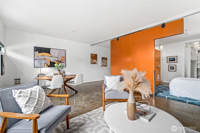 $404,000 | 1111 East Pike Street, Unit 203, Seattle, WA 98122